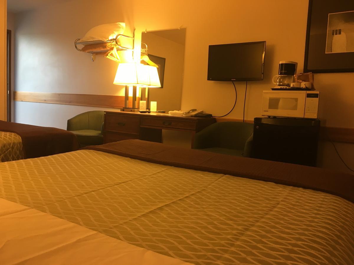 Fuller Lake Chemainus Motel Luaran gambar