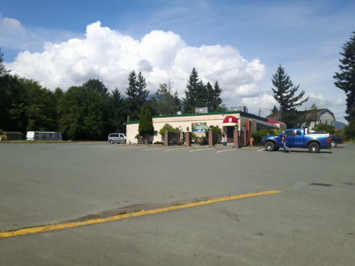 Fuller Lake Chemainus Motel Luaran gambar