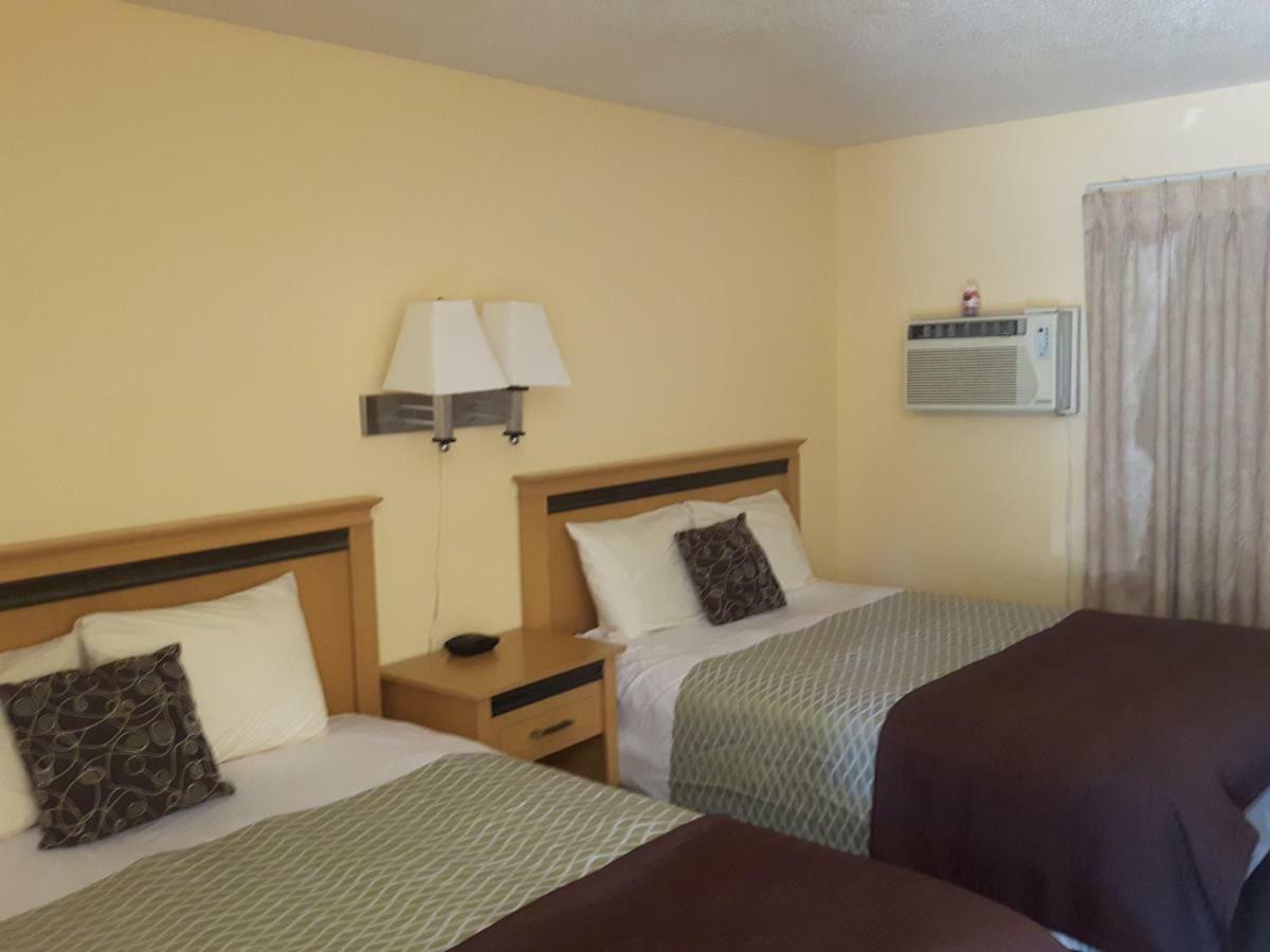 Fuller Lake Chemainus Motel Luaran gambar