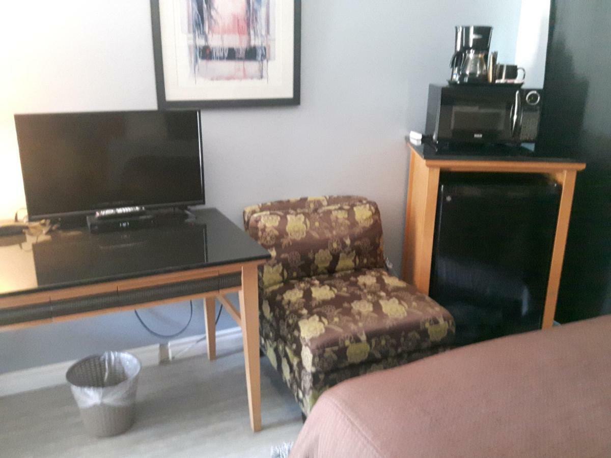 Fuller Lake Chemainus Motel Luaran gambar